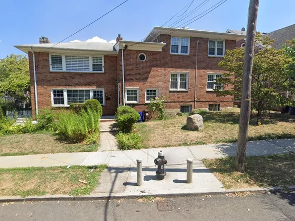 8505 148th St, Jamaica, NY 11435