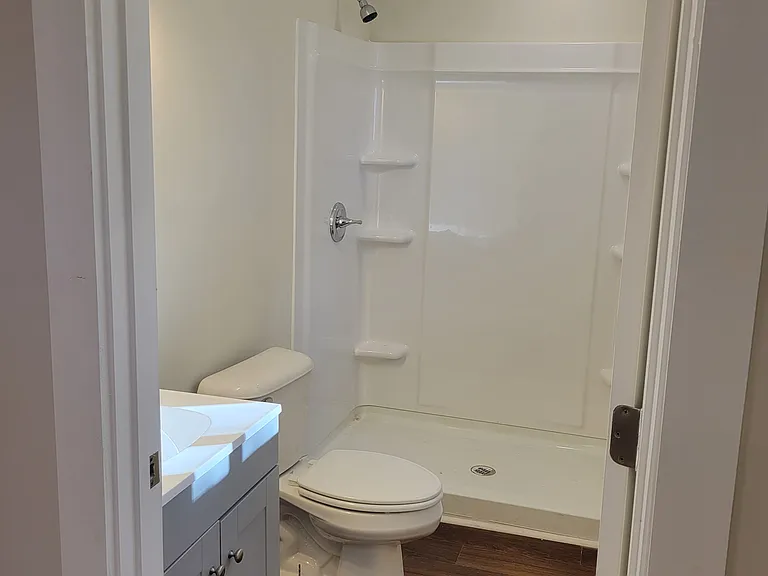 15 Montgomery Ave — Photo 15