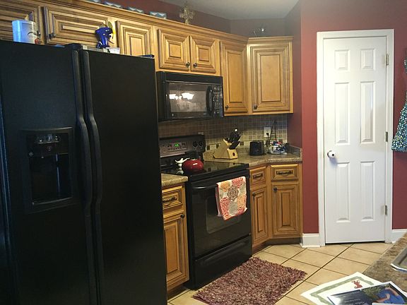 4th image of 111 Cedarland Dr