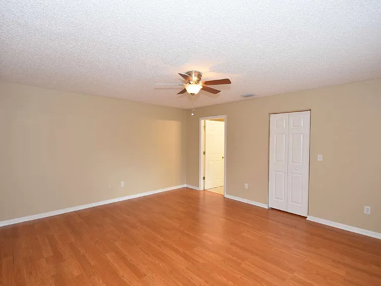 9 Reindeer Ln — Photo 32