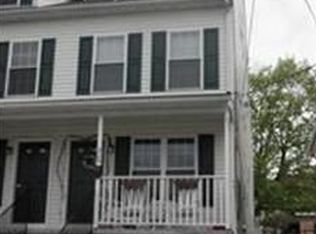 315 W South St, Slatington, PA 18080