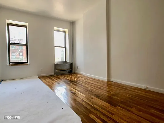 Rented by Citi Habitats | media 21