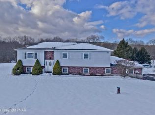 1220 Mazzetti Rd, Stroudsburg, PA 18360