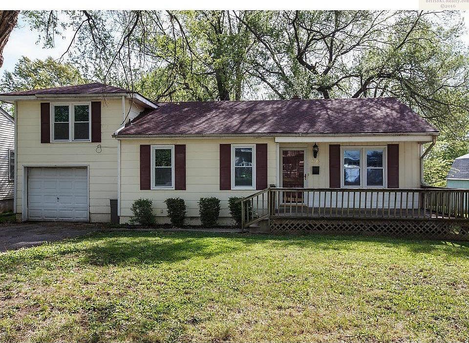 1st image of 3025 S Hedges Ave