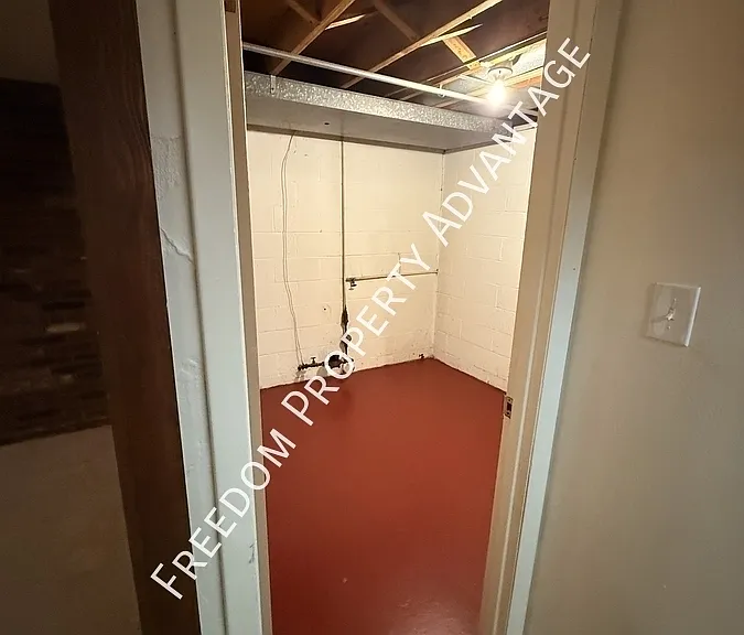 800 Flint Rd — Photo 23