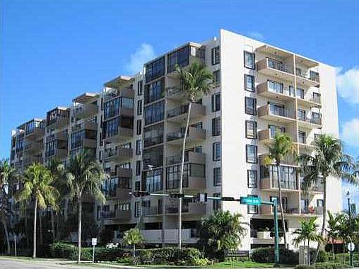 1st image of 575 Crandon Blvd APT 803