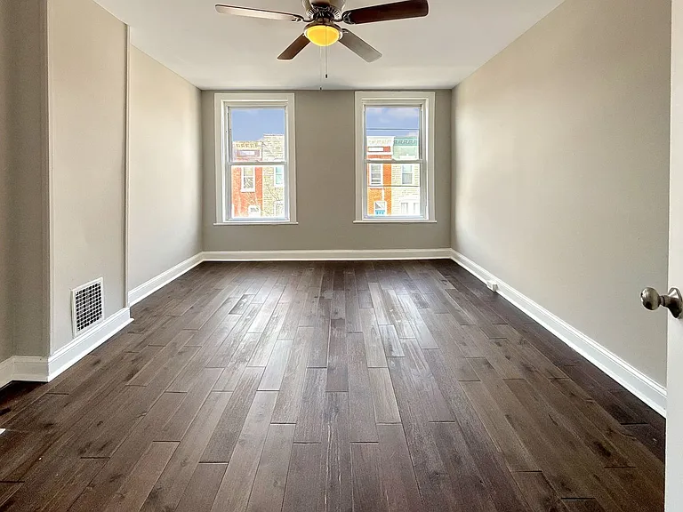1163 Cleveland St — Photo 13