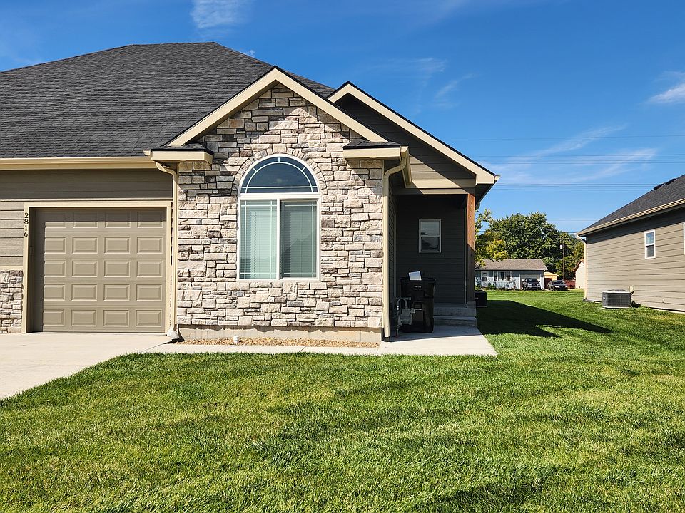 1st image of 2816 Crystal Lake Dr