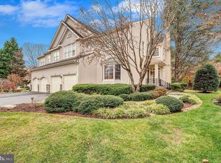 10918 Bells Ridge Dr, Potomac, MD 20854