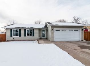 1761 Biscay St, Aurora, CO 80011