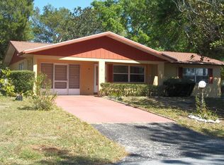 2 Clear Way, Ocala, FL 34472
