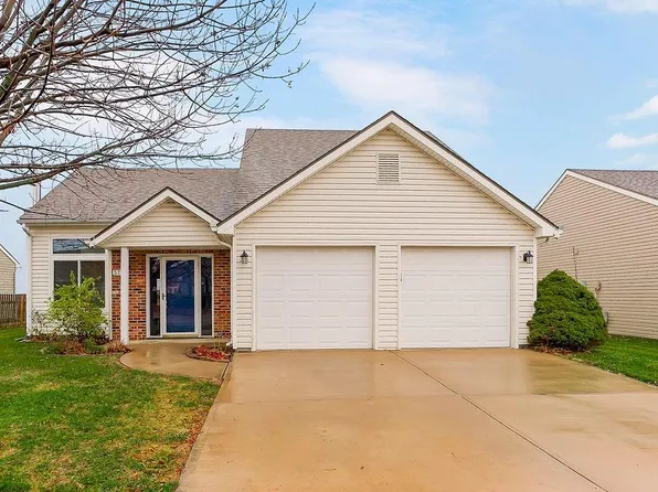 371 N Evergreen St, Gardner, KS 66030