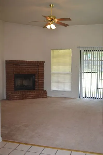 3 bed, 1437 sqft, $1,475 — Photo 2