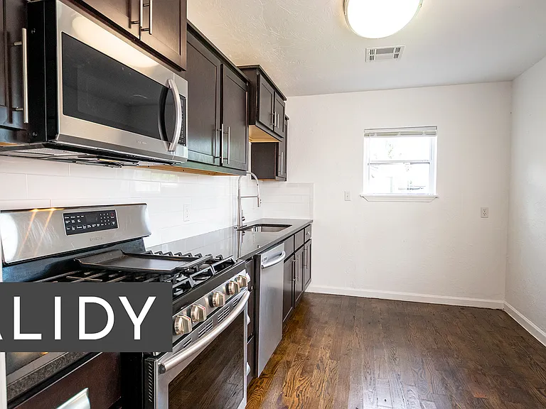 1338 South Dr — Photo 32