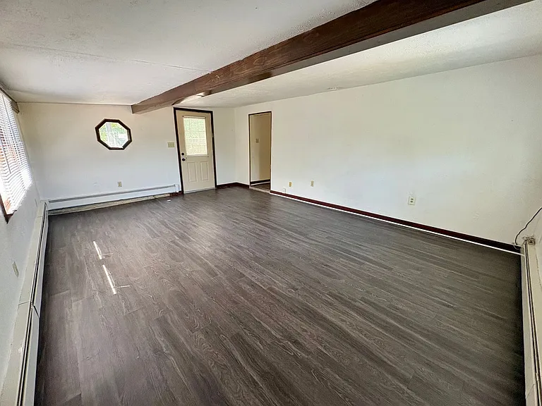 3630 Colebrook Rd — Photo 26