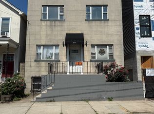 677 Summit Ave #2, Jersey City, NJ 07306