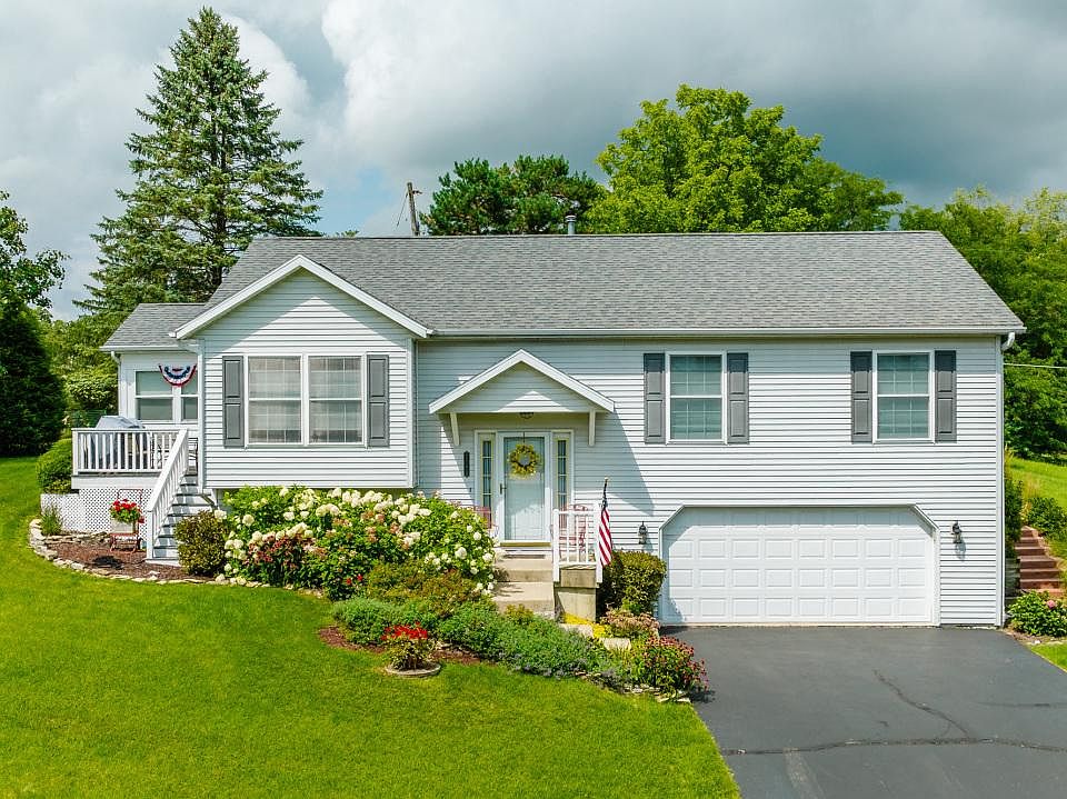 W5174 Bayshore Dr, Elkhorn, WI 53121 Zillow