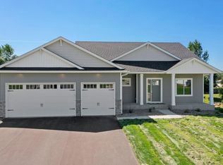 1205 Ivy Way, Faribault, MN 55021