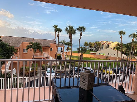 4th image of 7432 Sunshine Skyway Ln S APT 303D