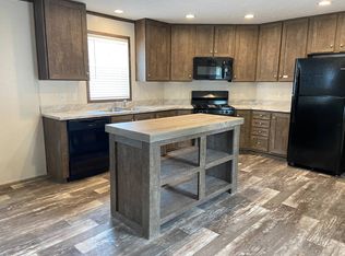 3461 Ward Dr #26, Wayland, MI 49348