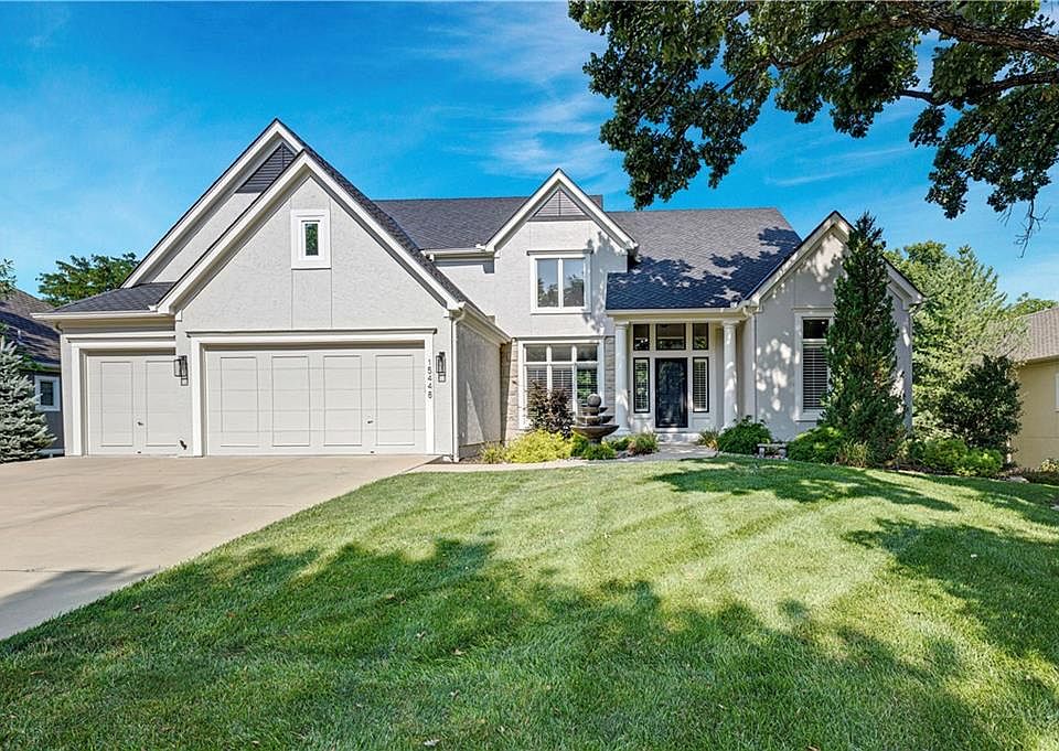 1st image of 15448 Ironhorse Cir