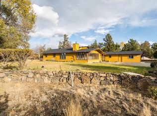 64850 Glacier View Dr, Bend, OR 97703