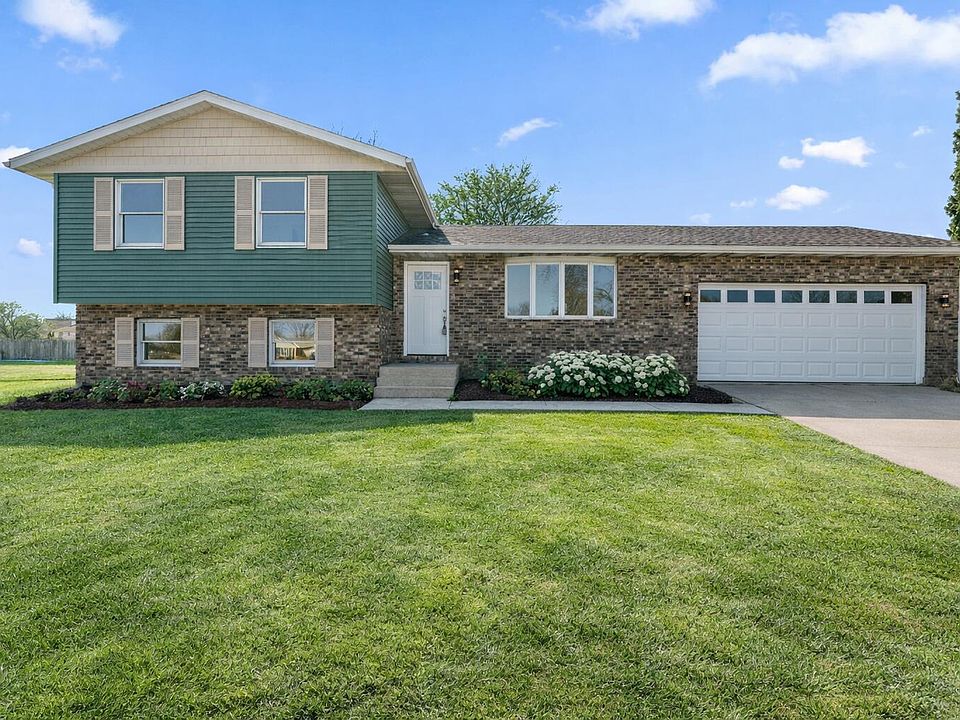 1st image of 2807 W 63rd Ln