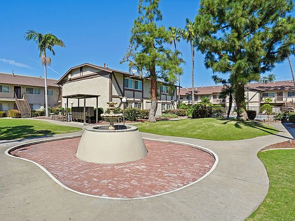 3rd image of 2515 W Lincoln Ave #5383580
