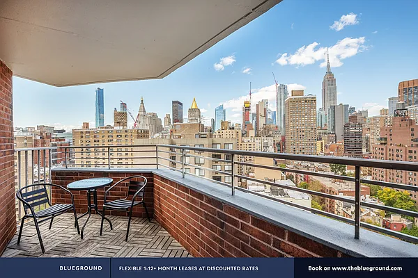 Rented by The Blueground | media 77