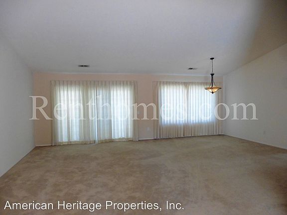 5th image of 1986 Continental Ln