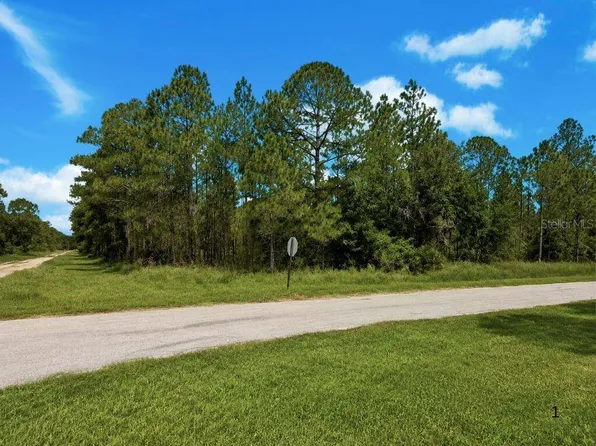 3250 Plumosa Dr, Indian Lake Estates, FL 33855