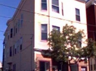 195 Congress St APT 1R, Portland, ME 04101