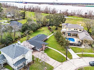 117 E Henfer Ave, Harahan, LA 70123