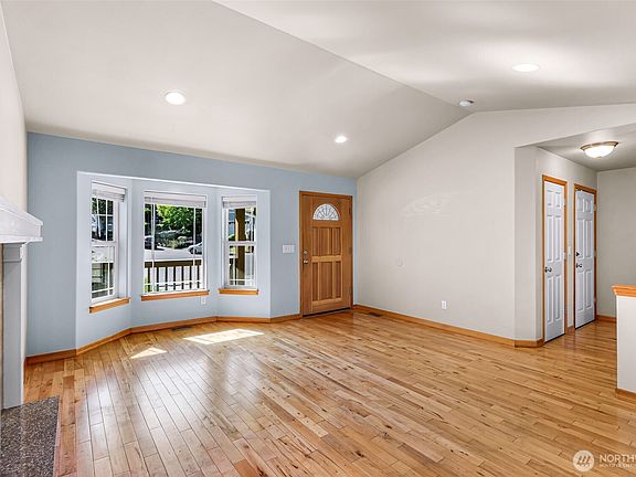 4th image of 4224 Springland Lane