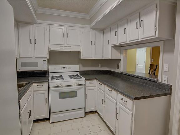 4th image of 6117 Woodmont Blvd #6117