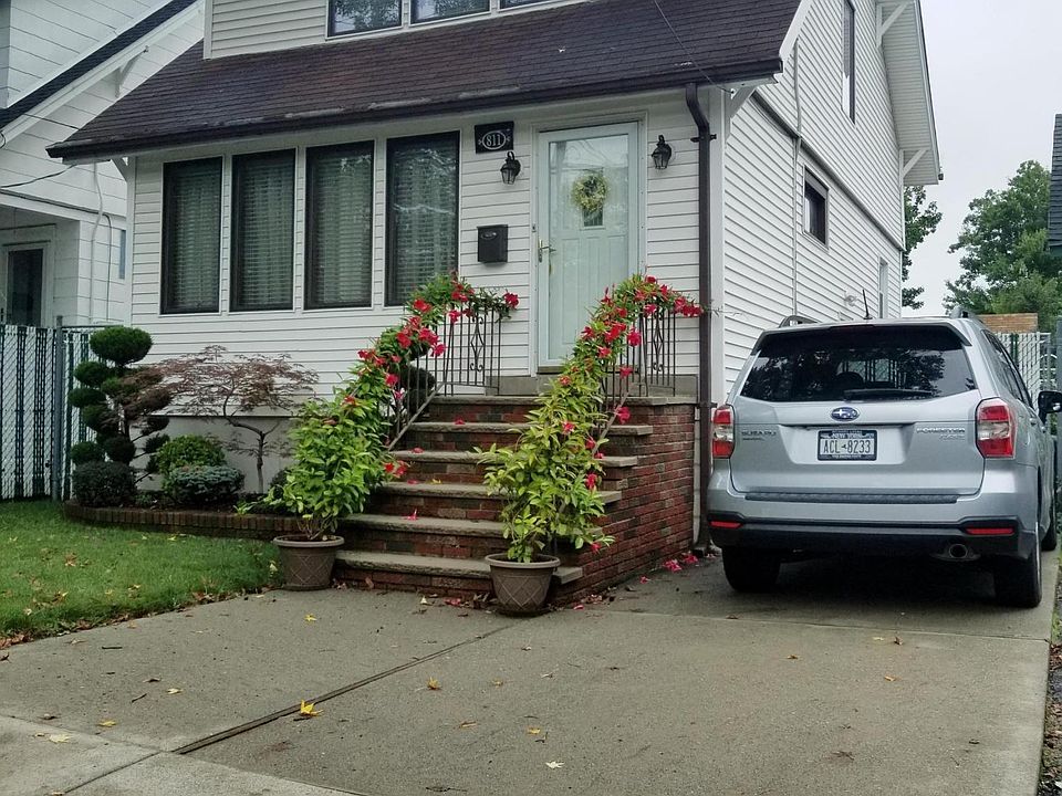 1st image of 811 Arden Ave
