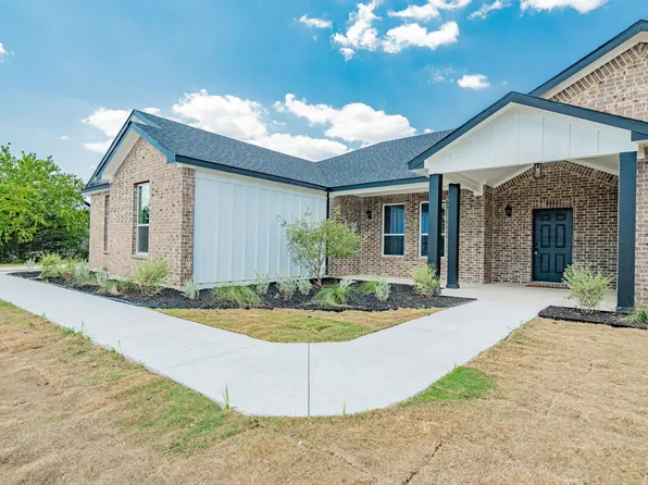 646 County Road 4109, Greenville, TX 75401