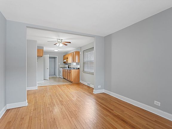 3rd image of 1124 S 31st Ave