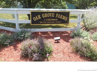 199 Oakland St APT D, Manchester, CT 06042
