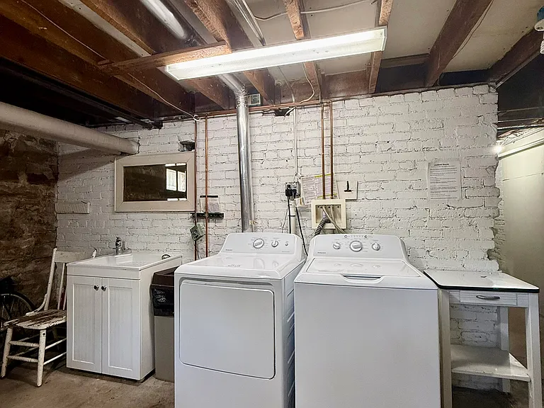 516 S Meldrum St #5 — Photo 25