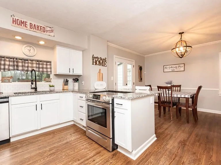 3719 E Elmwood Dr — Photo 39