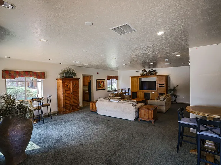 3155 S Hidden Valley Dr #147 — Photo 40
