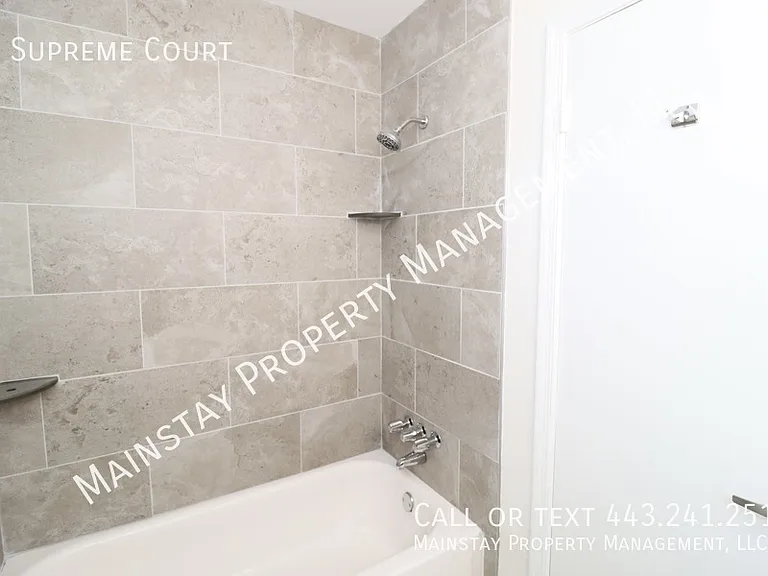 5 Supreme Ct — Photo 21