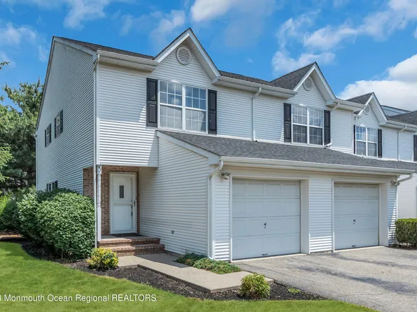 33 Lenny Court, Aberdeen, NJ 07747