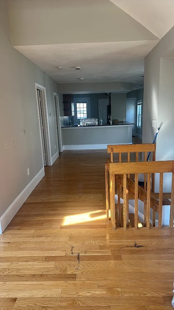 2 bed, 900 sqft, $2,827 — Photo 1