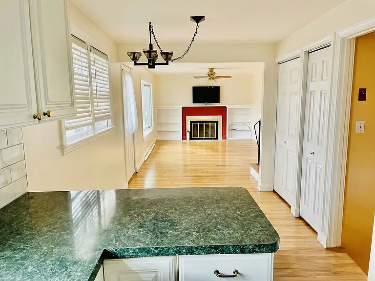 65 Barbara Ln — Photo 9