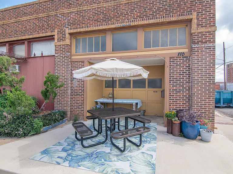 116 E Chandler St #1 — Photo 18