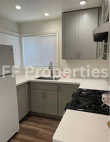 35151 Lucerne St Photo 1