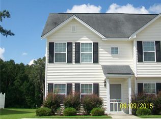 17 Bearing Cir, Port Wentworth, GA 31407