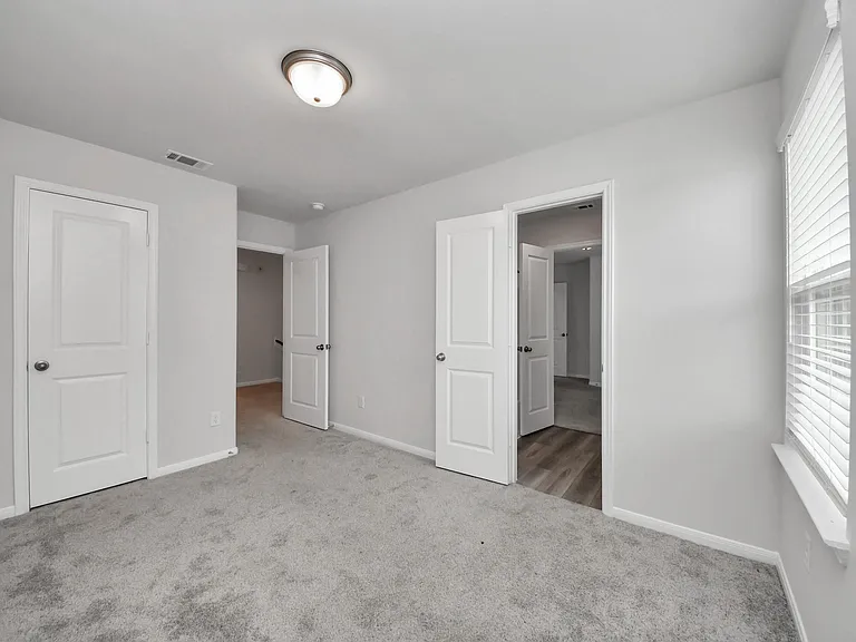 7027 Cedar Breeze Ct — Photo 16